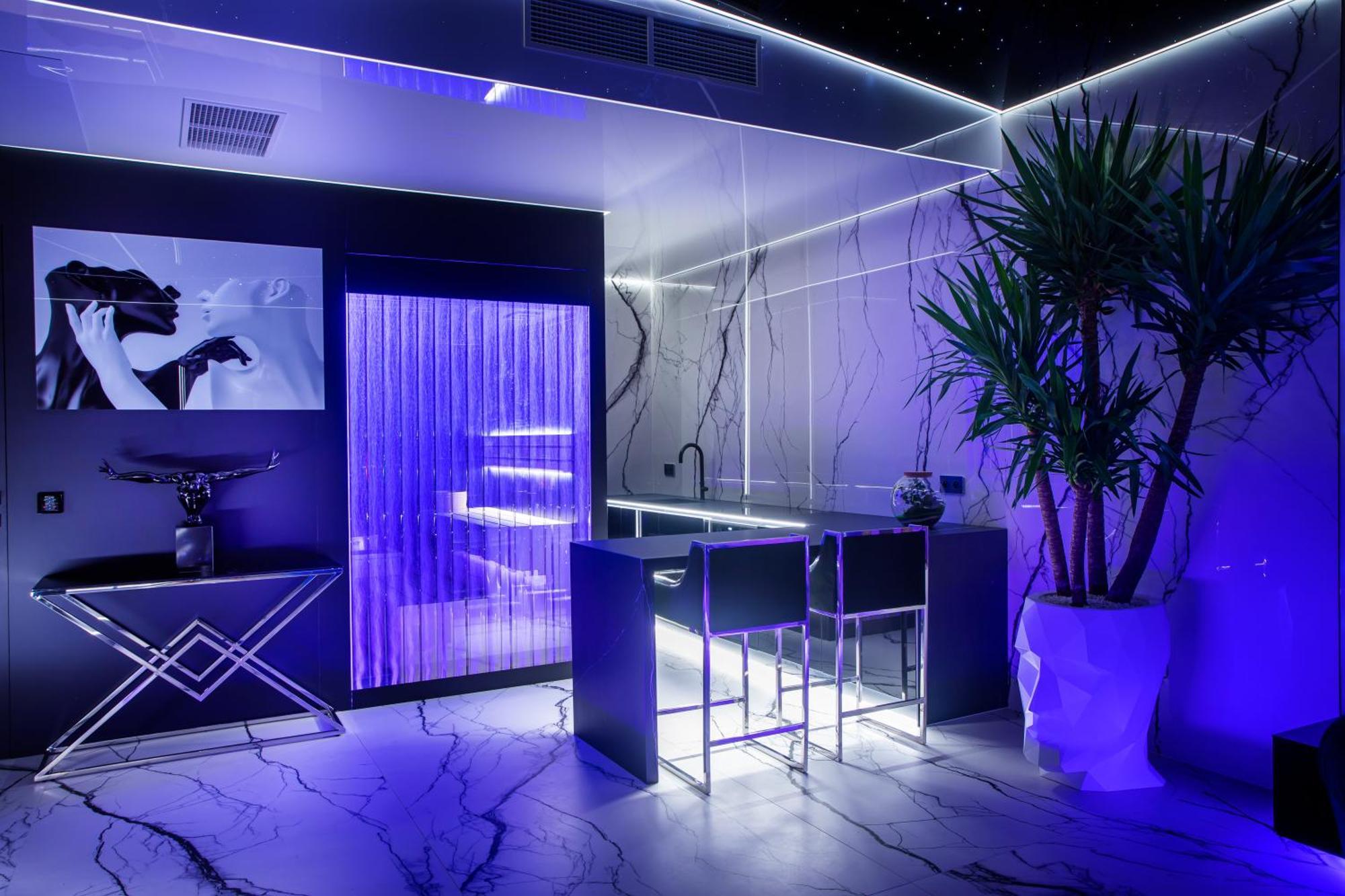Apartamenty Sky Tower Z Jakuzzi Przy Oknie Вроцлав Экстерьер фото
