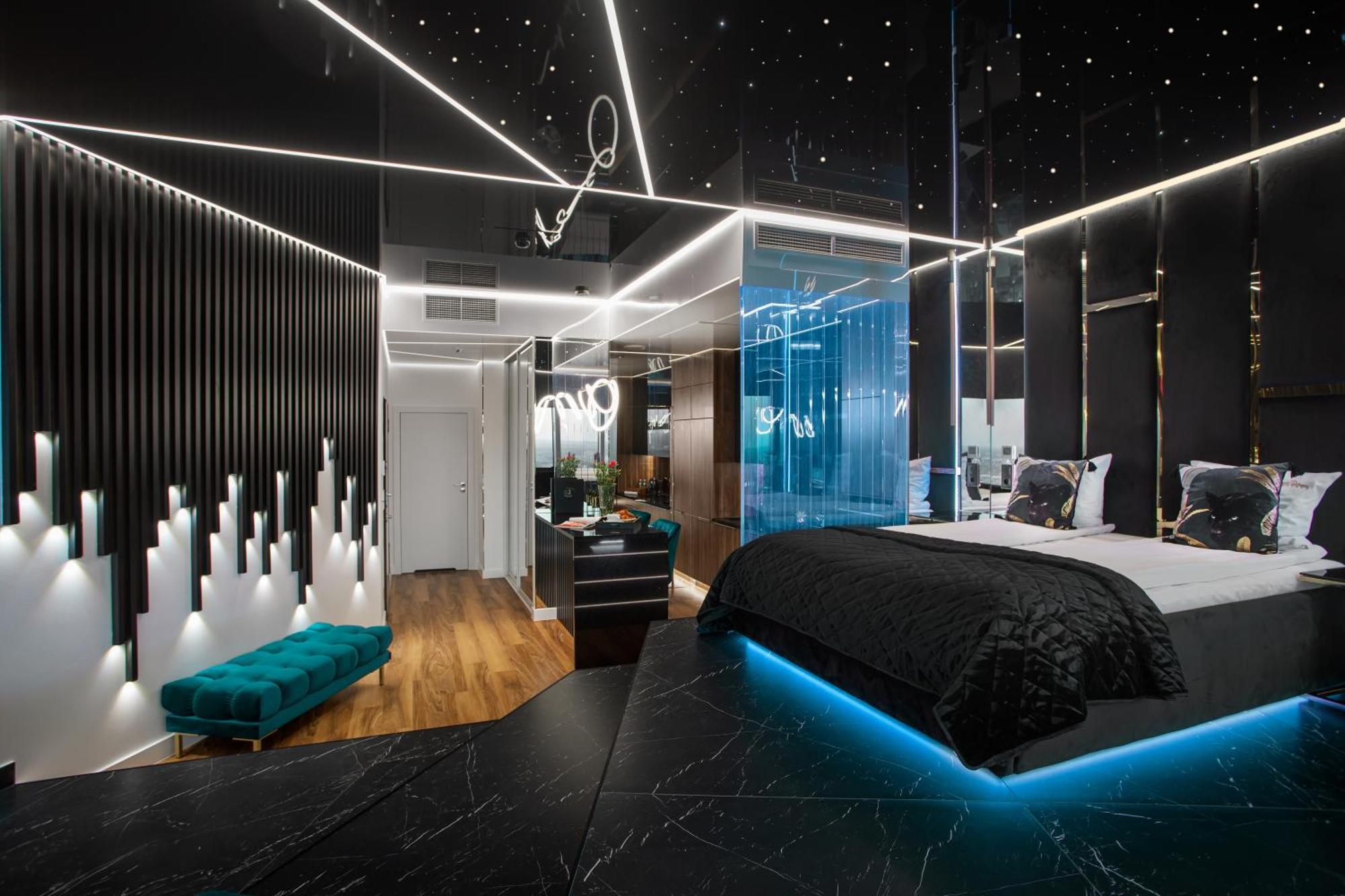 Apartamenty Sky Tower Z Jakuzzi Przy Oknie Вроцлав Экстерьер фото