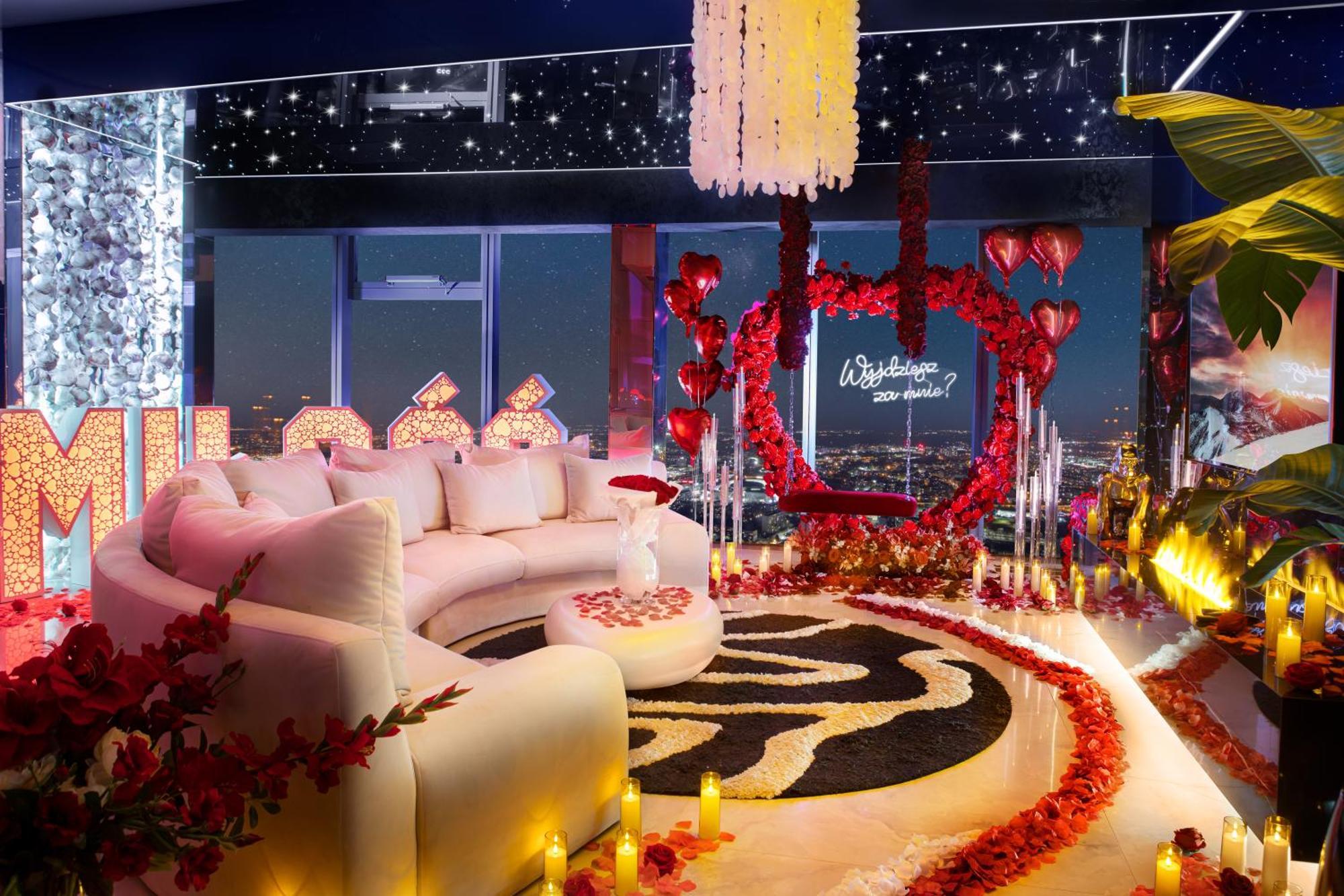 Apartamenty Sky Tower Z Jakuzzi Przy Oknie Вроцлав Экстерьер фото